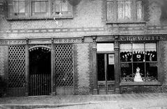 C.-Waffer-Bakers-Ashburnham-Road-1908.